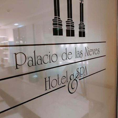 Hotel Arcea Palacio De Las Nieves Лангрео Экстерьер фото