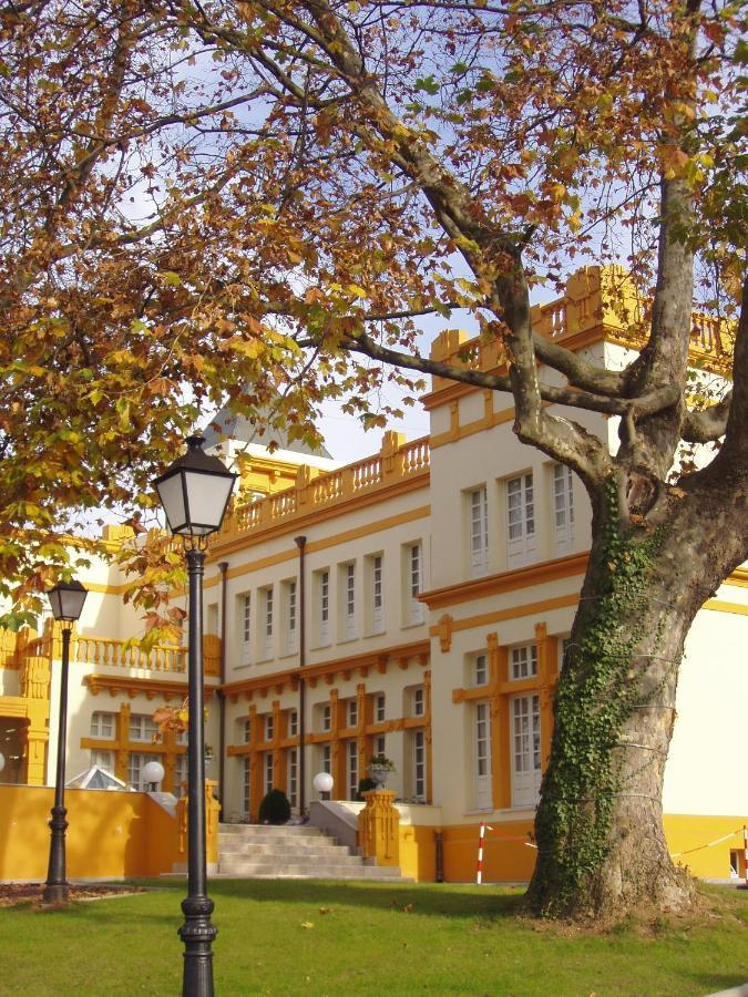 Hotel Arcea Palacio De Las Nieves Лангрео Экстерьер фото