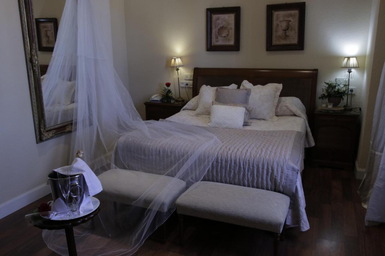 Hotel Arcea Palacio De Las Nieves Лангрео Экстерьер фото