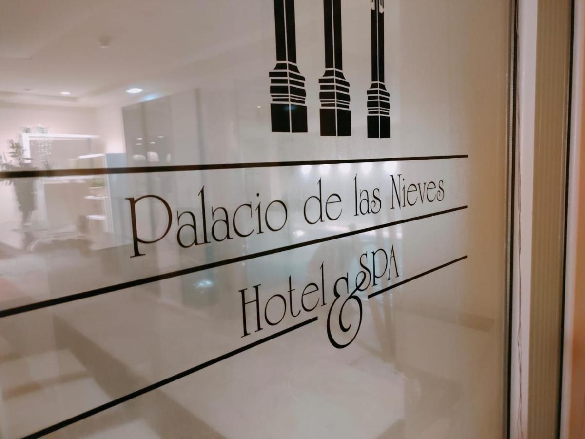 Hotel Arcea Palacio De Las Nieves Лангрео Экстерьер фото