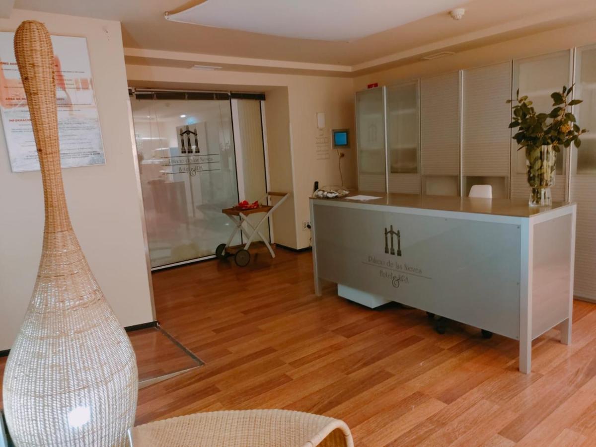 Hotel Arcea Palacio De Las Nieves Лангрео Экстерьер фото